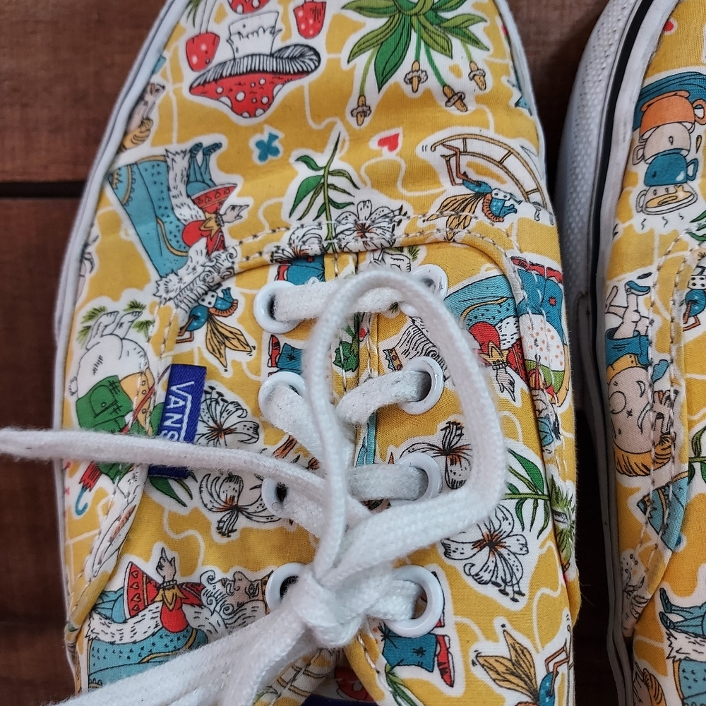 VANS - Picture 3 of 11